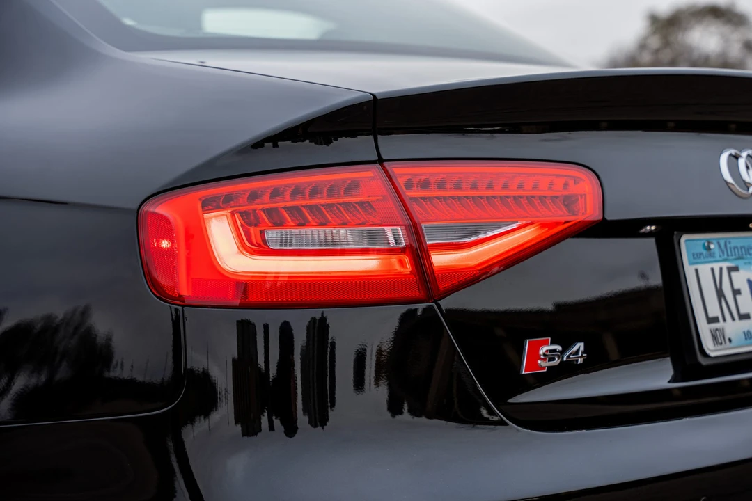 2013 Audi B8 S4 - Image 19 of 31