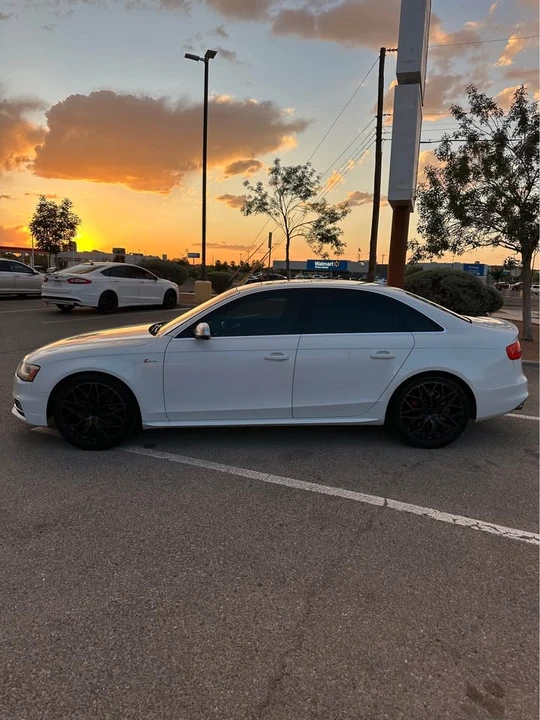 2013 Audi B8 S4 - Image 4 of 14