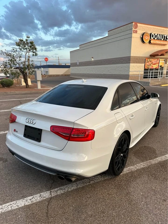 2013 Audi B8 S4 - Image 6 of 14