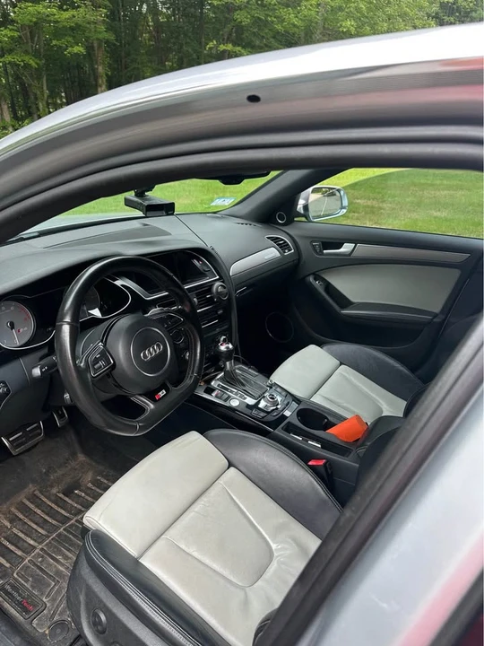 2013 Audi B8 S4 - Image 8 of 9
