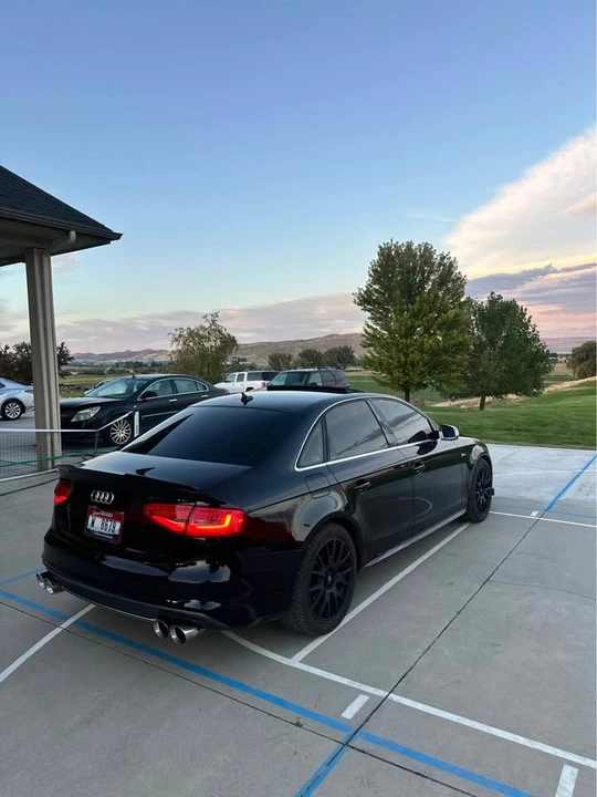 2013 Audi B8 S4 - Image 3 of 11