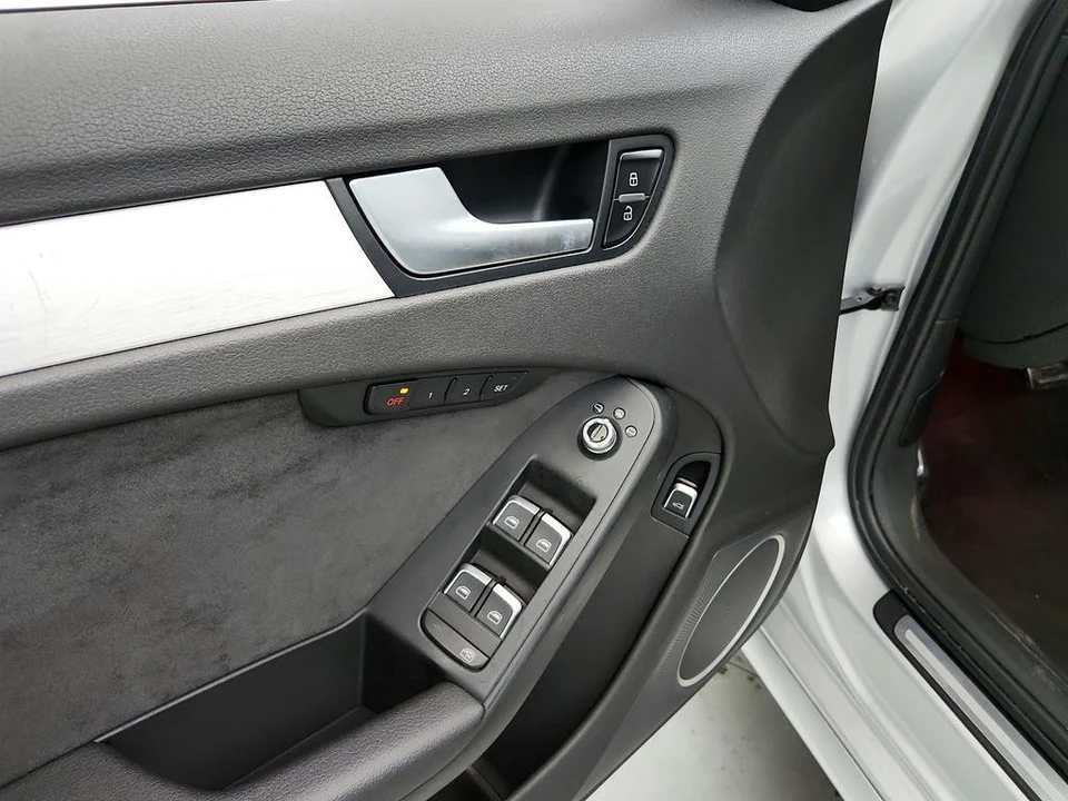2013 Audi B8 S4 - Image 22 of 31