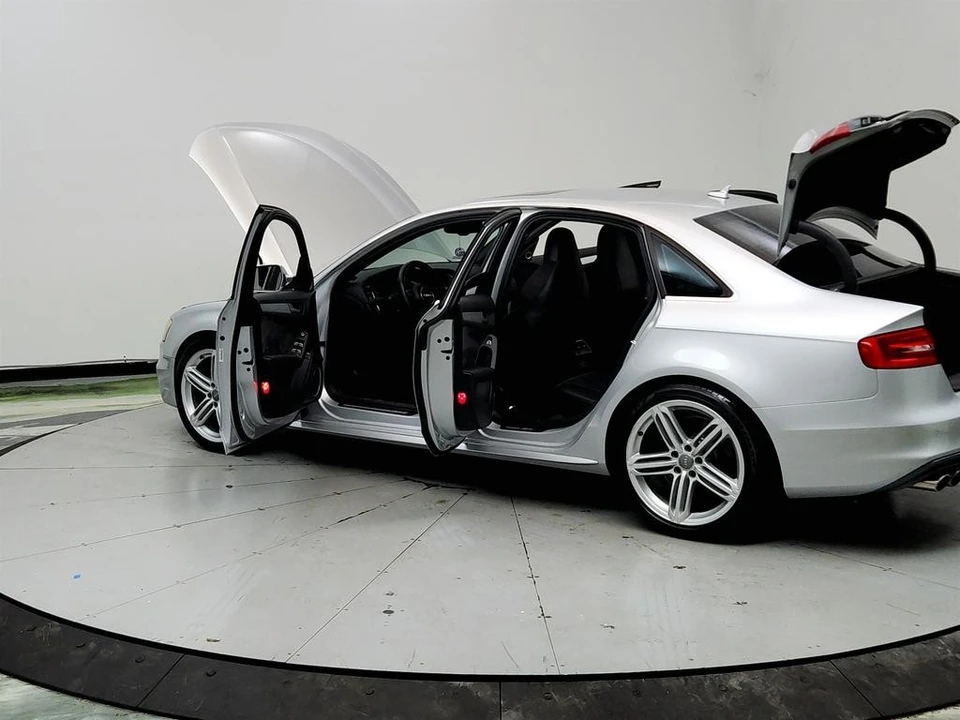 2013 Audi B8 S4 - Image 12 of 31
