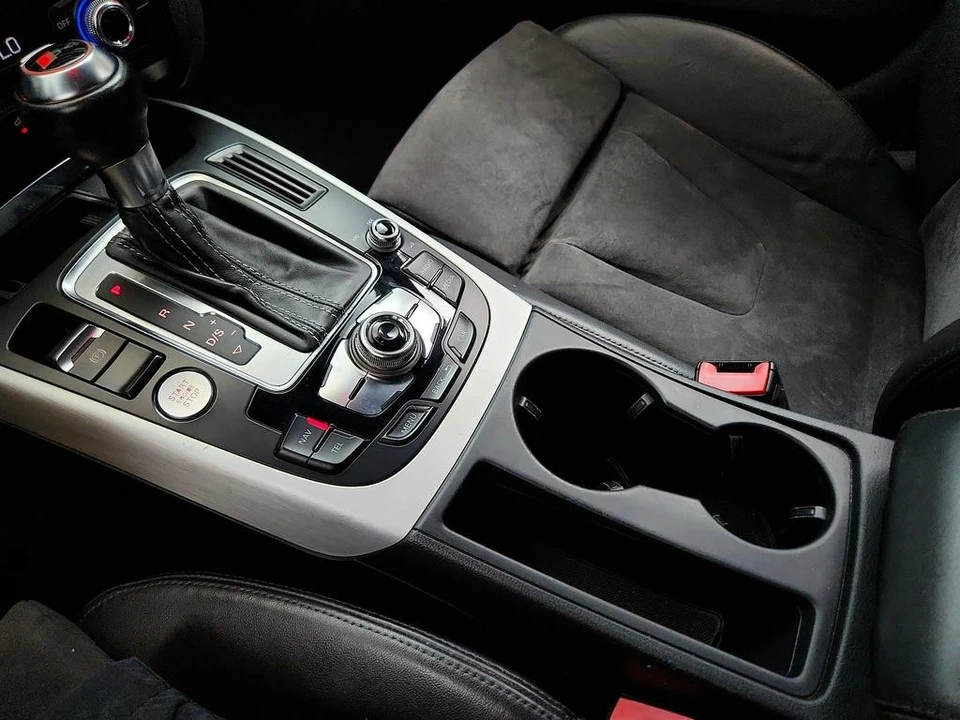 2013 Audi B8 S4 - Image 18 of 31