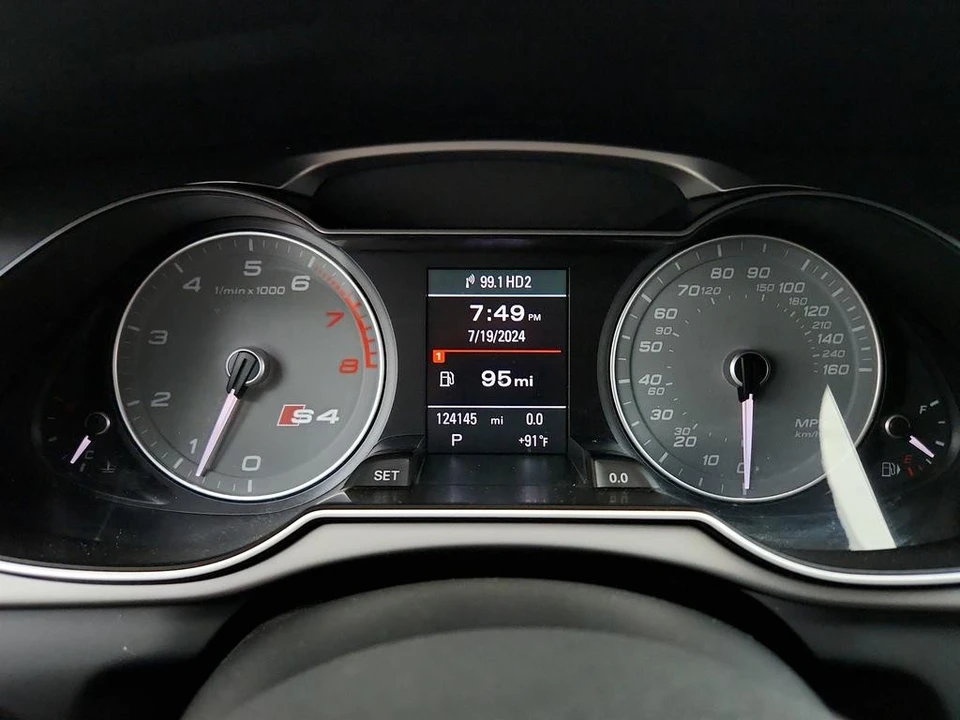 2013 Audi B8 S4 - Image 16 of 31