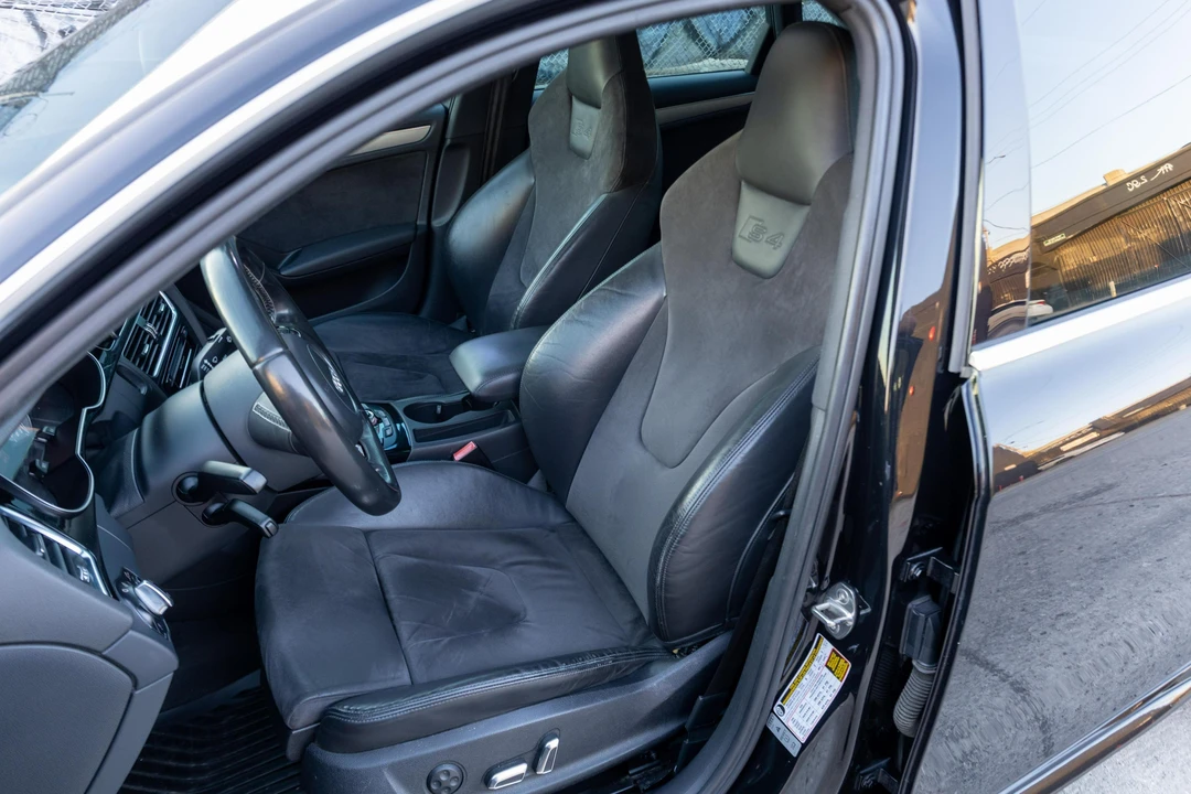 2013 Audi B8 S4 - Image 24 of 31