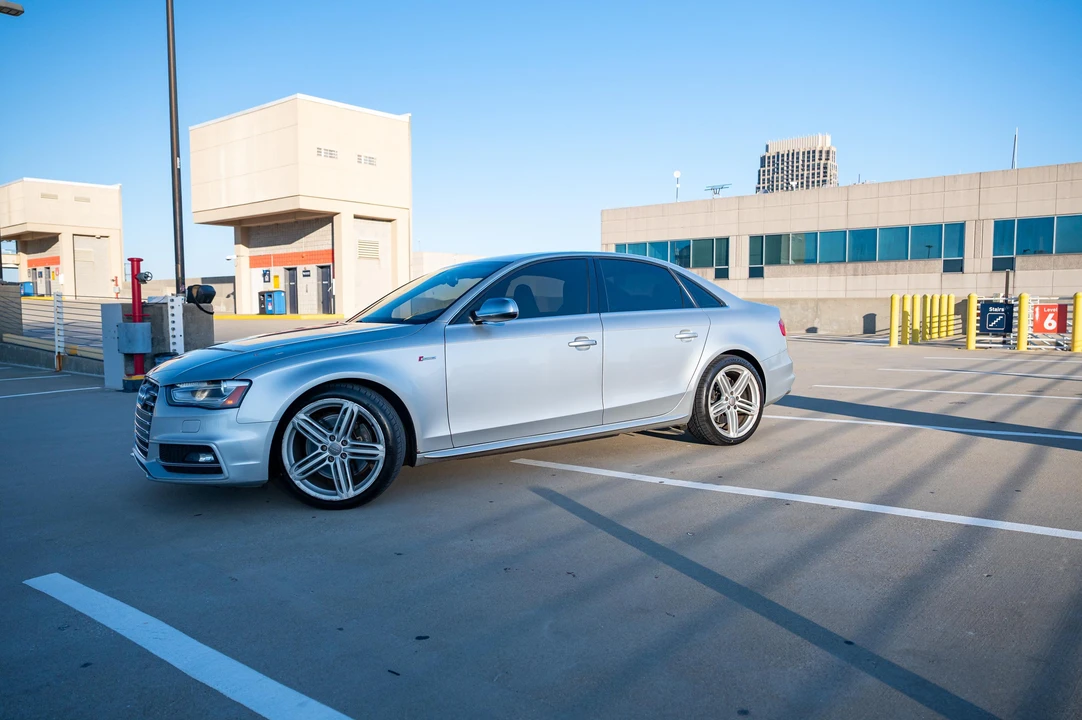 2013 Audi B8 S4 - Image 9 of 31