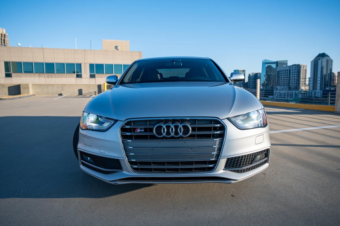 2013 Audi B8 S4 - Image 7 of 31