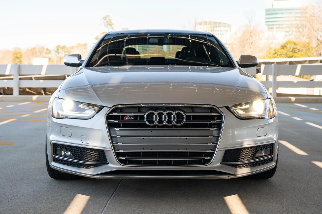 2013 Audi B8 S4 - Image 2 of 31