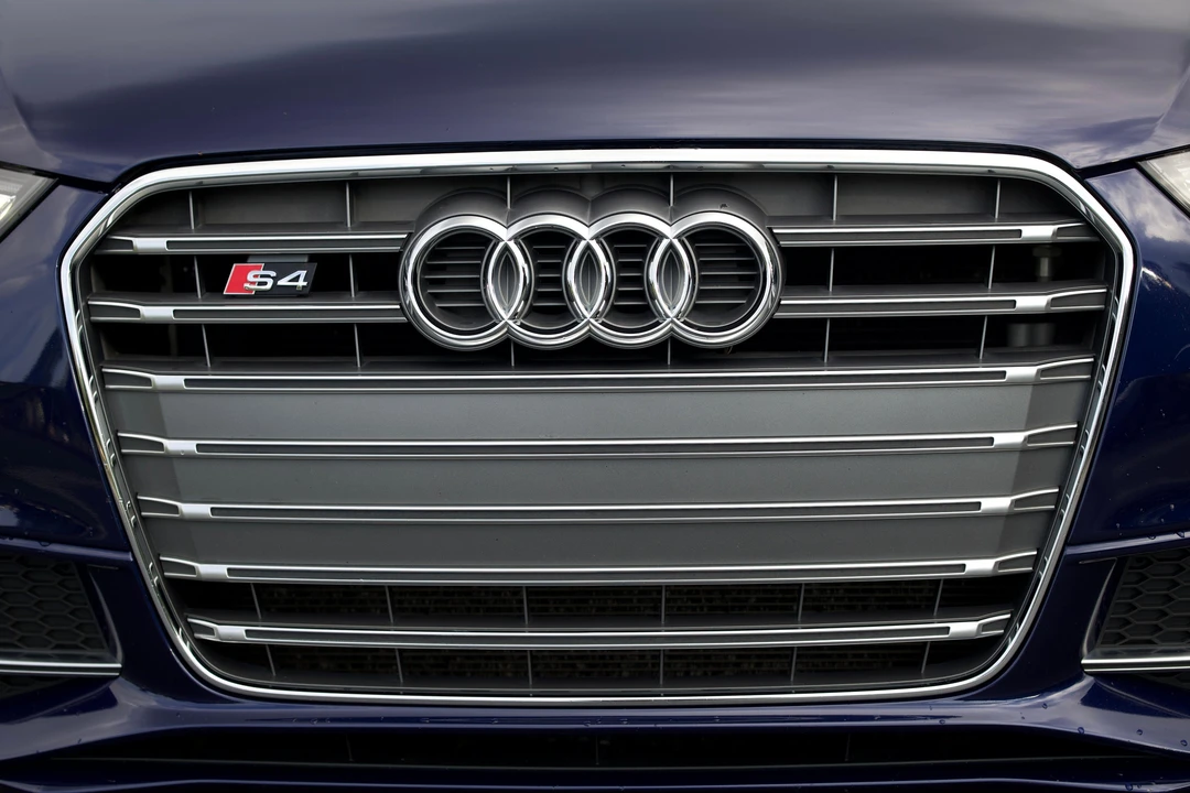 2013 Audi B8 S4 - Image 14 of 31