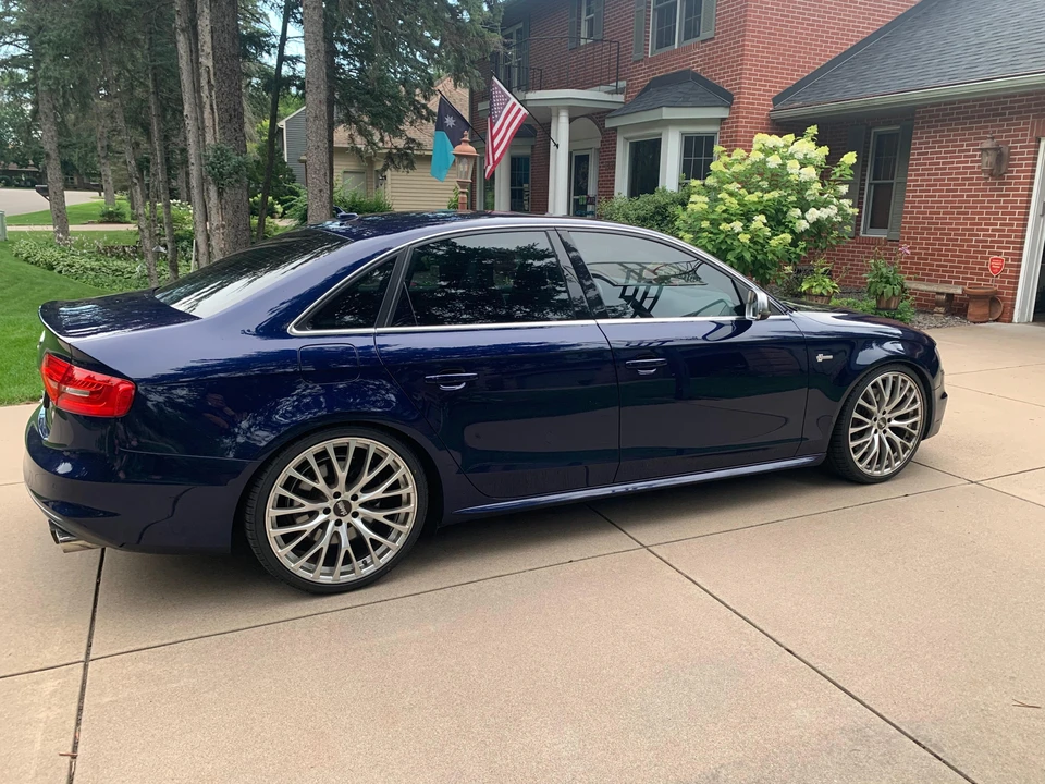 2013 Audi B8 S4 - Image 10 of 31