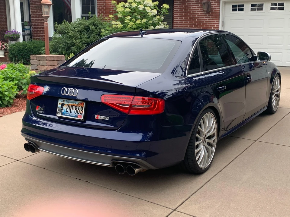 2013 Audi B8 S4 - Image 9 of 31