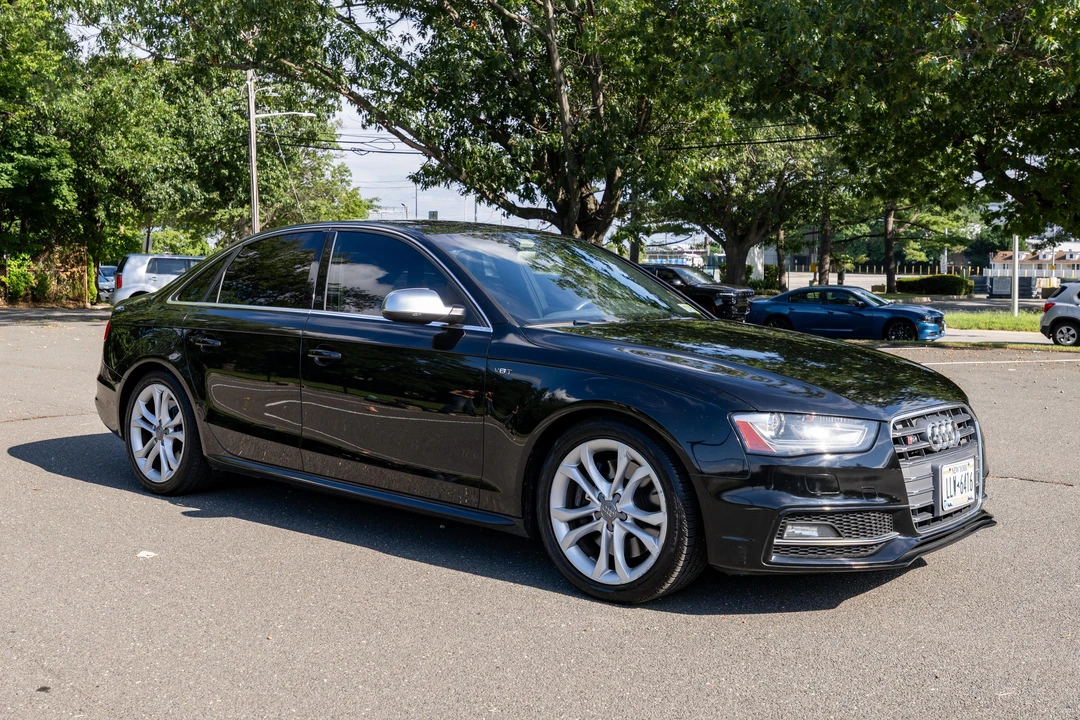 2013 Audi B8 S4 - Image 8 of 31