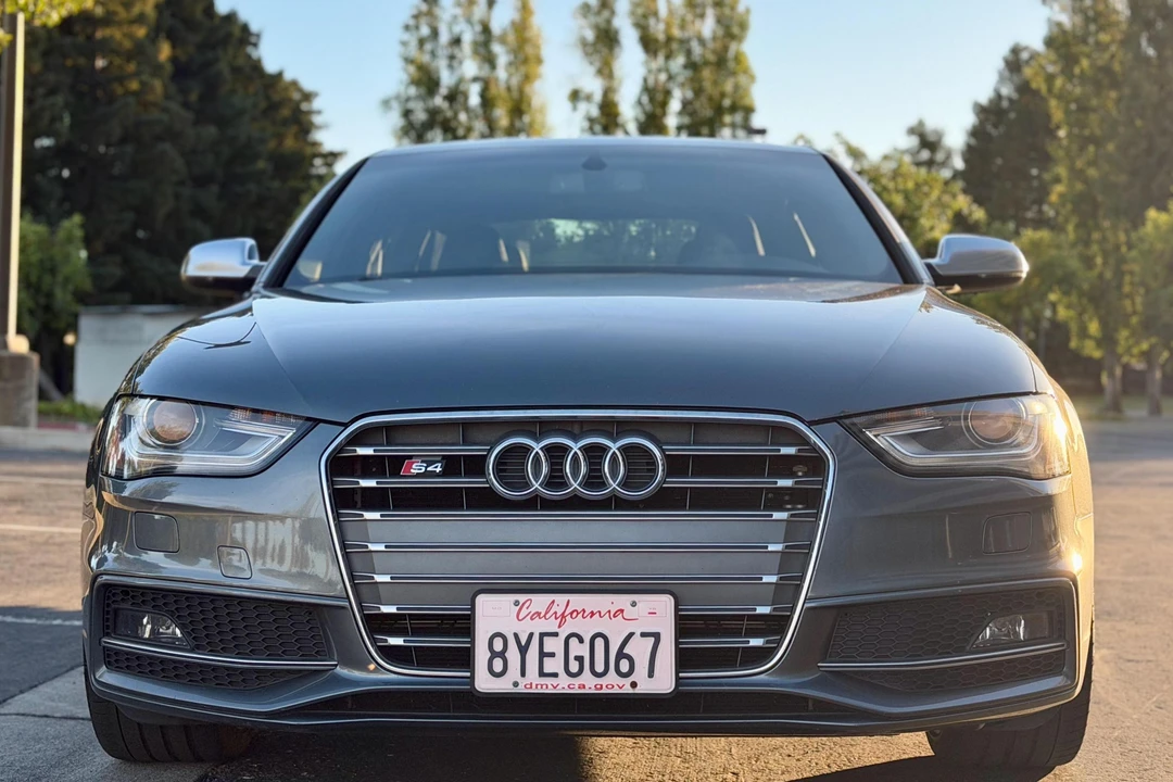 2013 Audi B8 S4 - Image 2 of 31