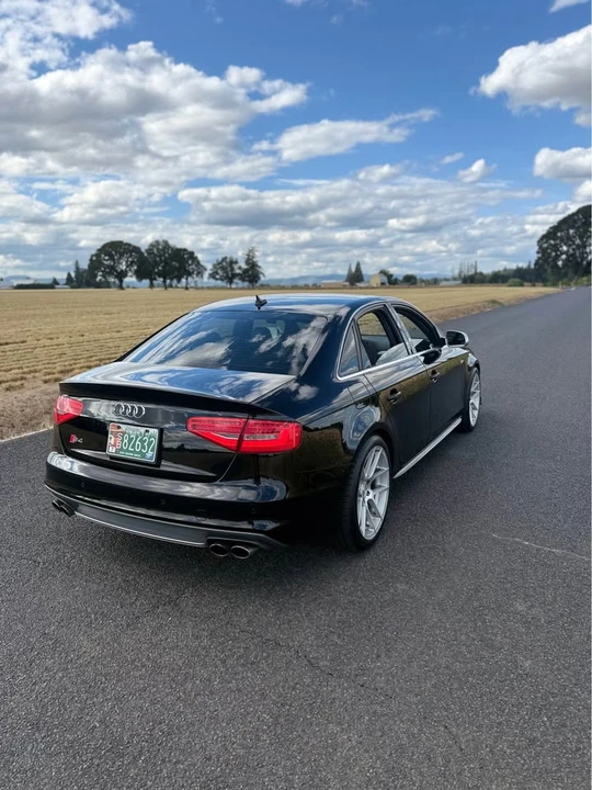 2013 Audi B8 S4 - Image 6 of 13
