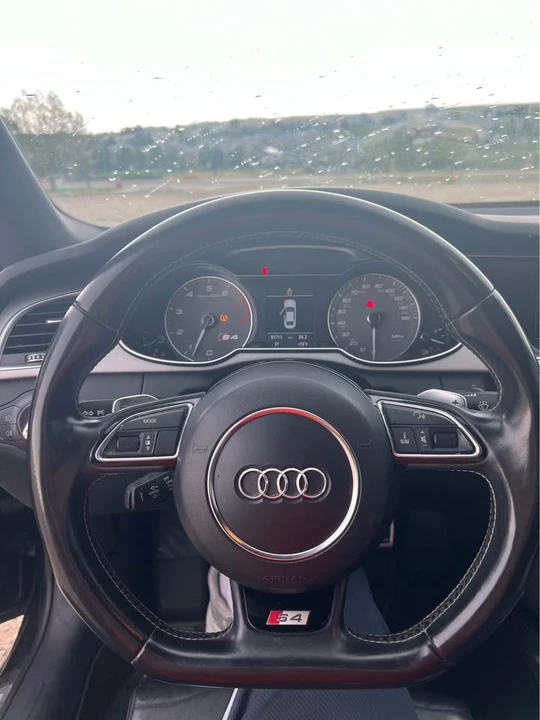 2013 Audi B8 S4 - Image 8 of 14