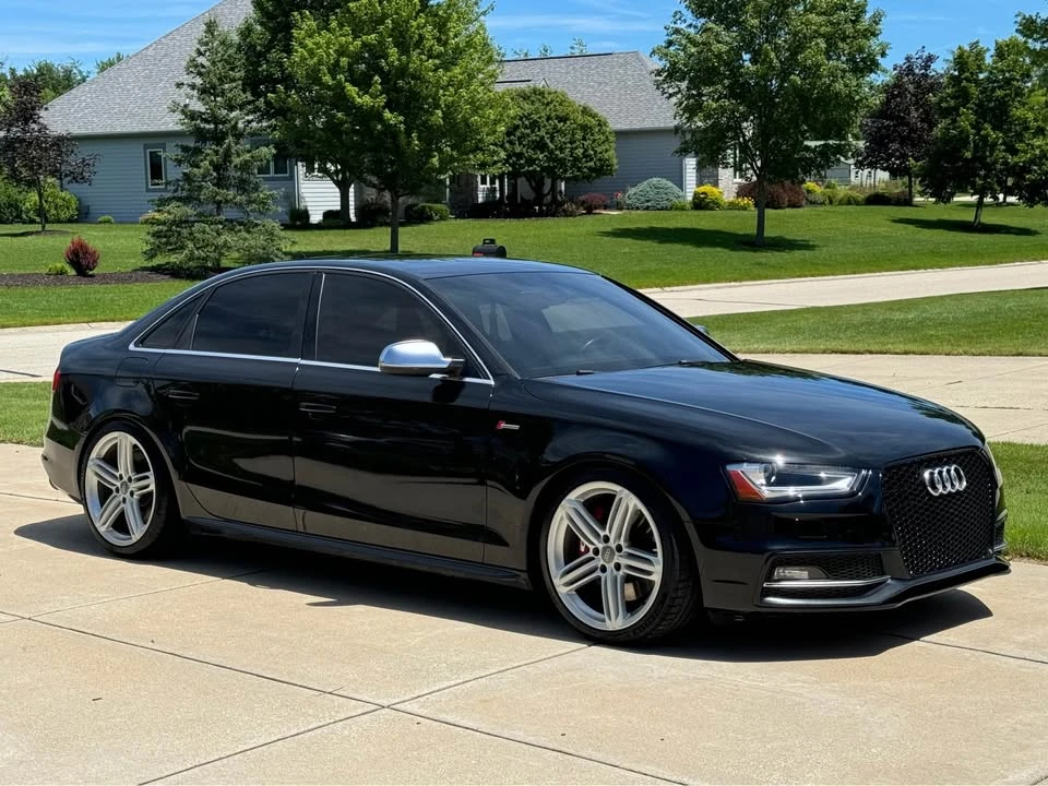 2013 Audi B8 S4 - Image 2 of 6