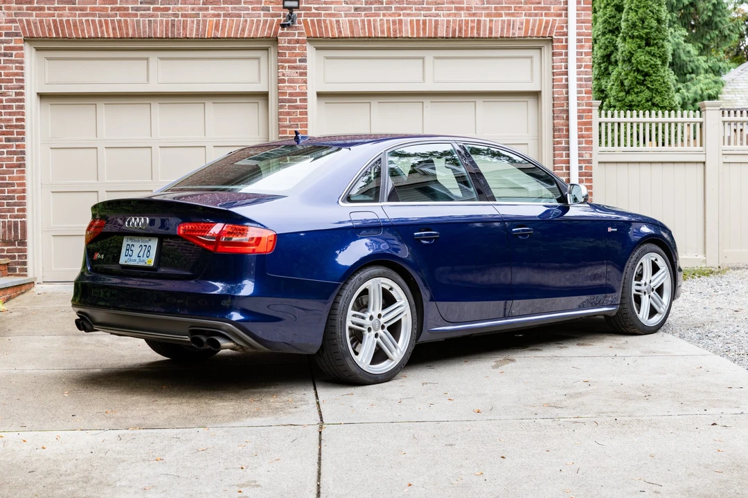 2013 Audi B8 S4 - Image 5 of 31