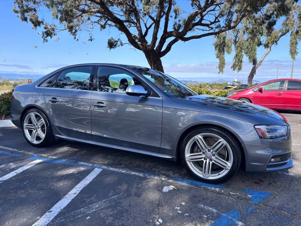 2013 Audi B8 S4 - Image 2 of 13