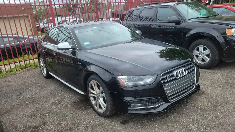 2013 Audi B8 S4 - Image 3 of 11