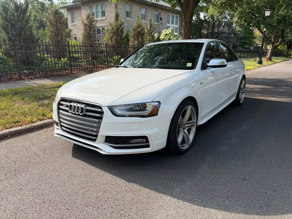 2013 Audi B8 S4 - Image 2 of 8
