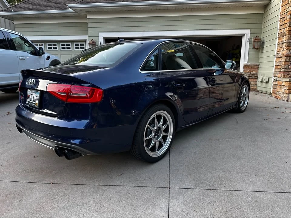 2013 Audi B8 S4 - Image 2 of 12