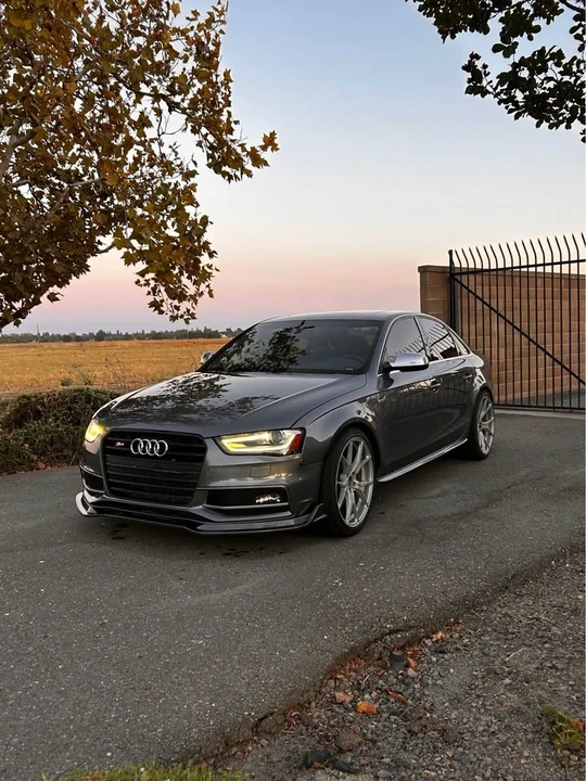 2013 Audi B8 S4 - Image 2 of 20
