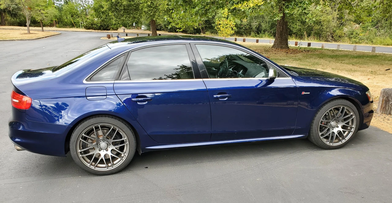 2013 Audi B8 S4 - Image 11 of 31