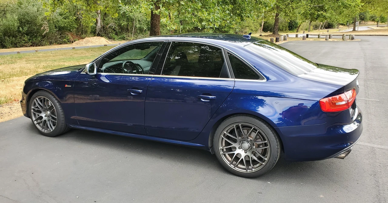 2013 Audi B8 S4 - Image 9 of 31