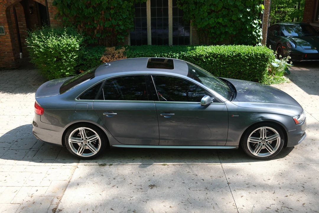 2013 Audi B8 S4 - Image 8 of 31