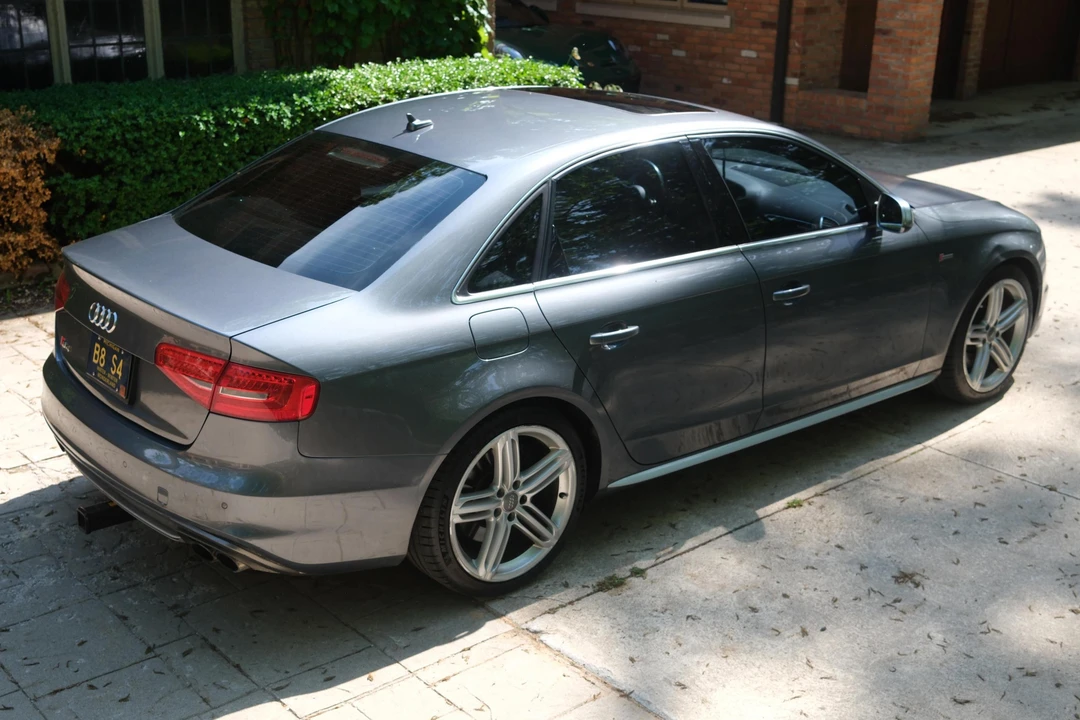 2013 Audi B8 S4 - Image 4 of 31