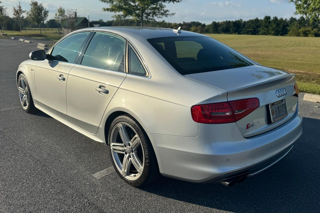 2013 Audi B8 S4 - Image 4 of 29