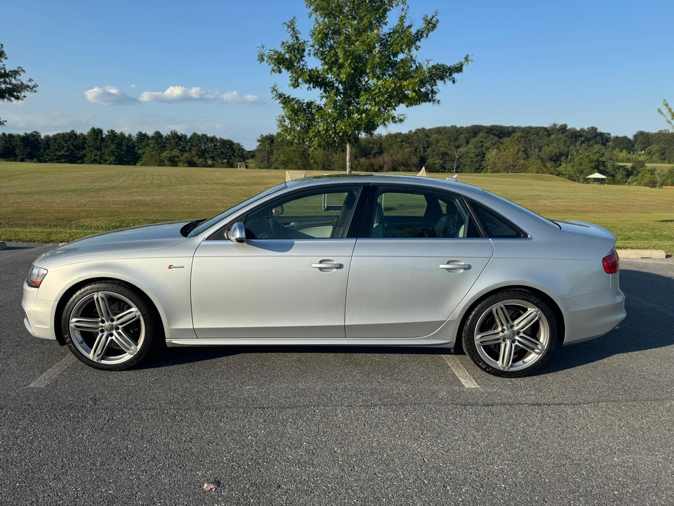2013 Audi B8 S4 - Image 7 of 29