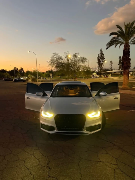 2013 Audi B8 S4 - Image 2 of 10