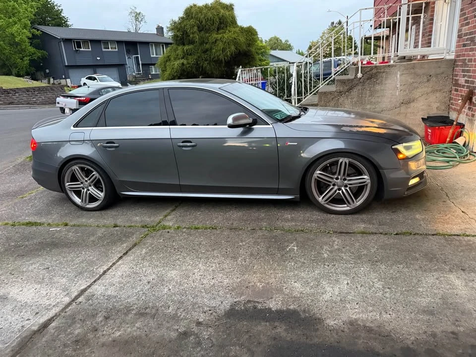 2013 Audi B8 S4 - Image 4 of 9
