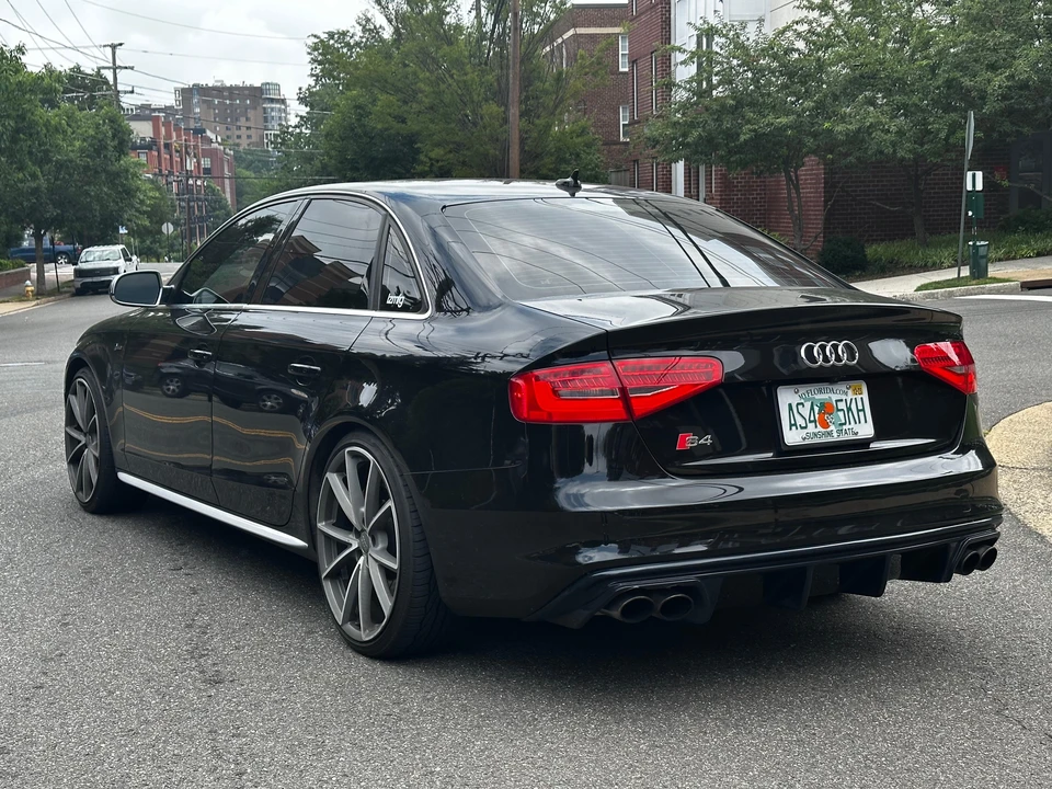 2013 Audi B8 S4 - Image 9 of 31