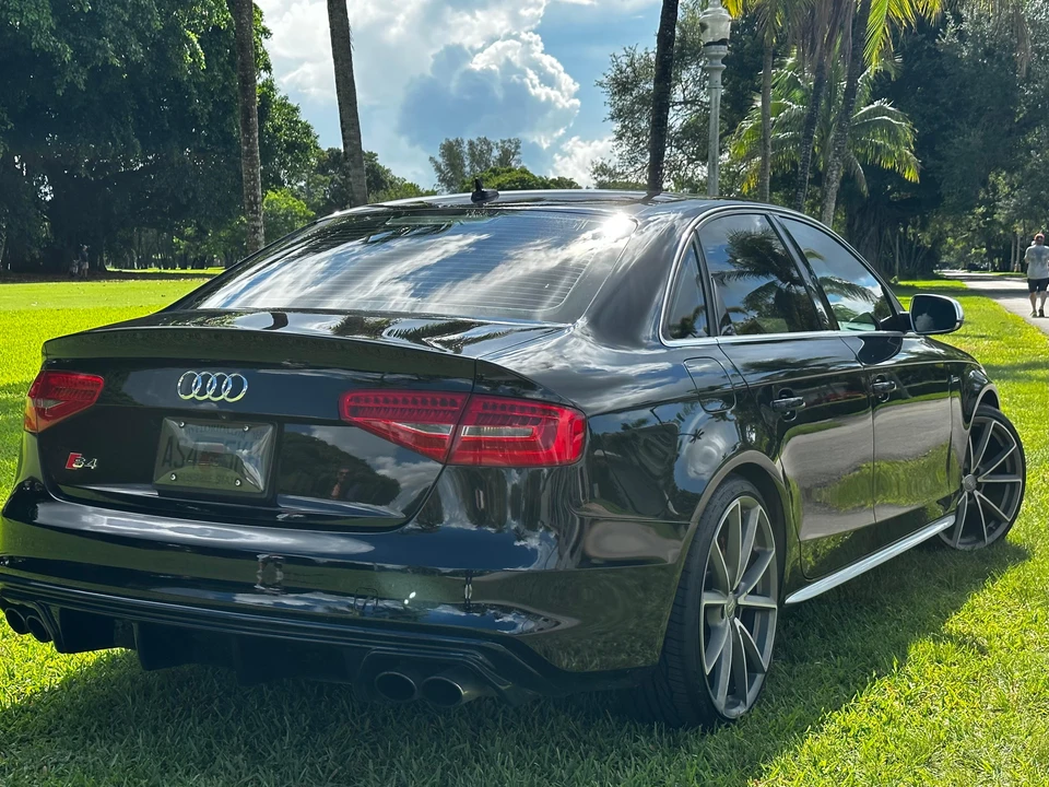 2013 Audi B8 S4 - Image 11 of 31