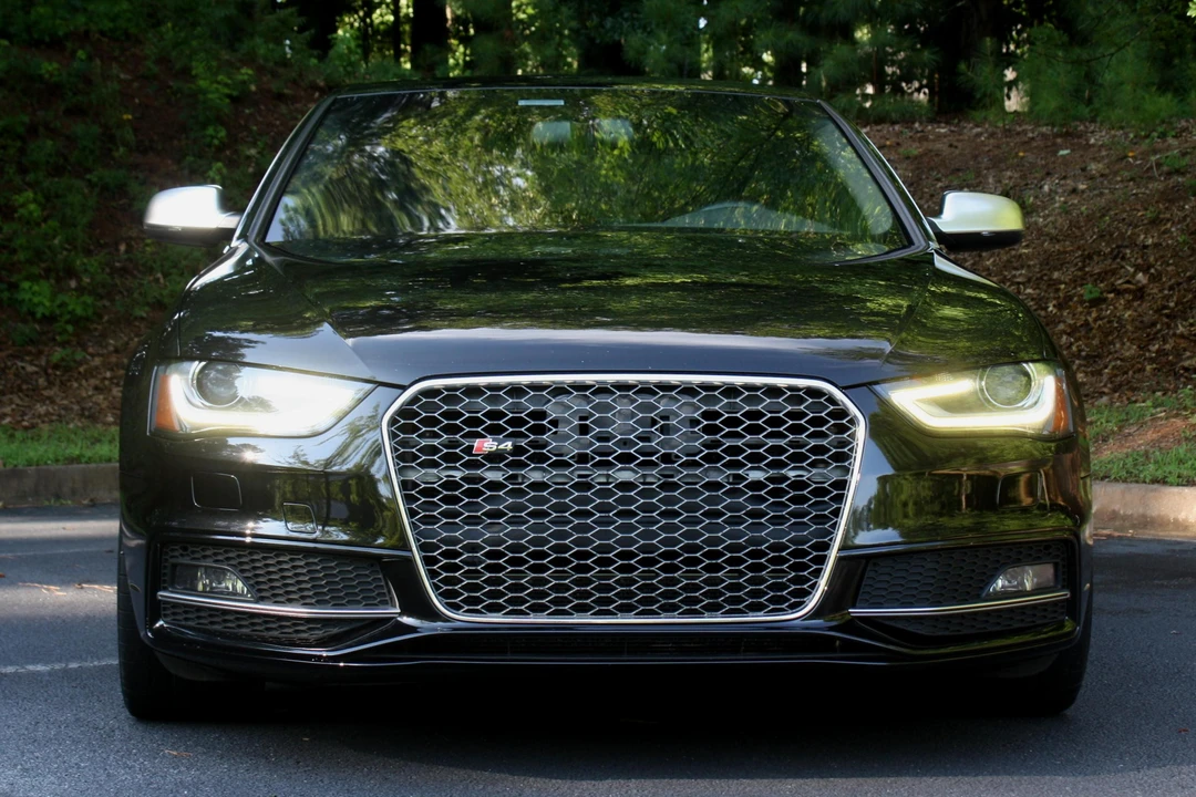 2013 Audi B8 S4 - Image 2 of 31