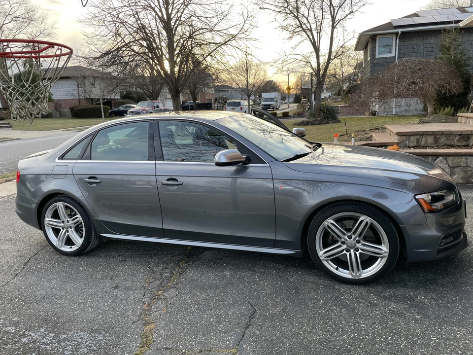2013 Audi B8 S4 - Image 15 of 31