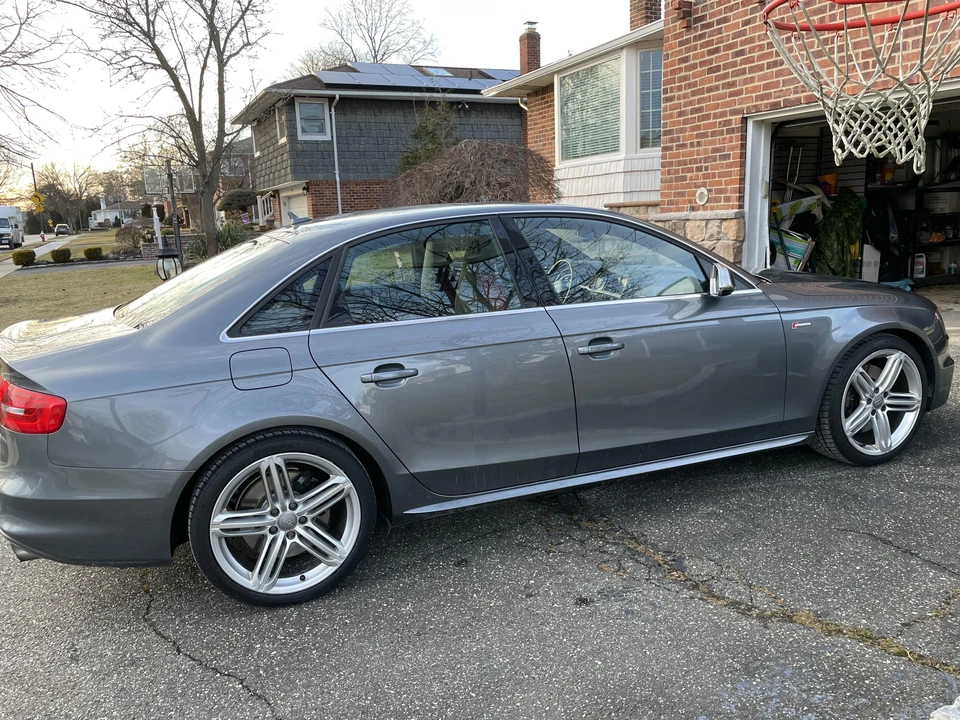 2013 Audi B8 S4 - Image 14 of 31