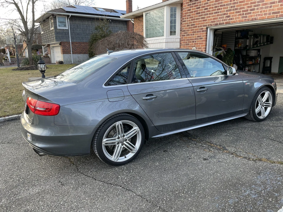 2013 Audi B8 S4 - Image 13 of 31