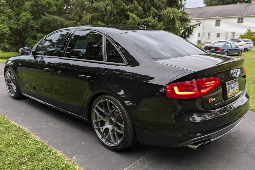 2013 Audi B8 S4 - Image 4 of 31