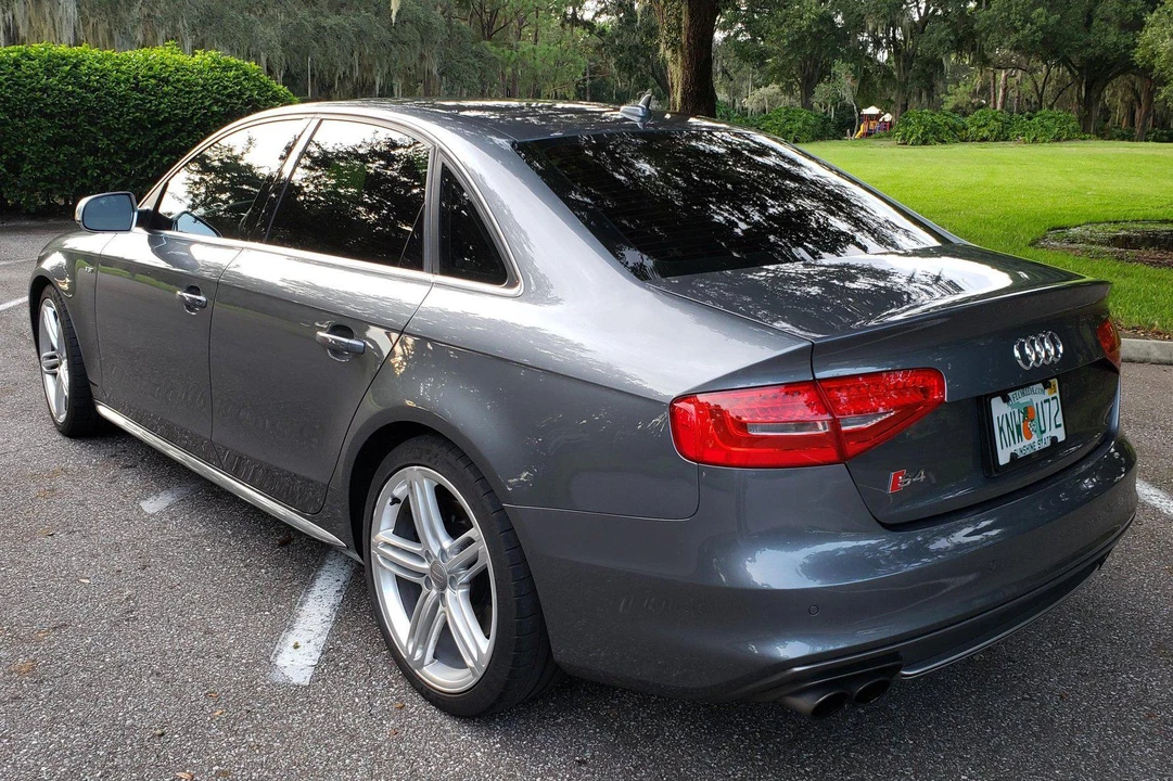 2013 Audi B8 S4 - Image 4 of 31
