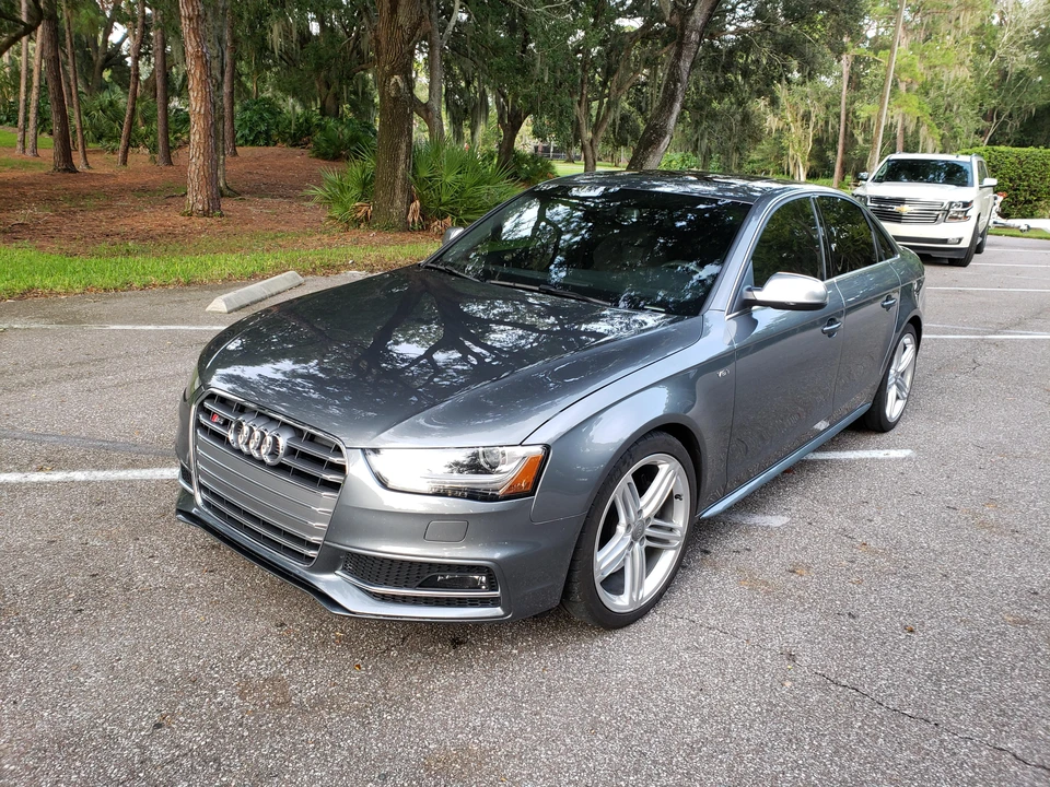 2013 Audi B8 S4 - Image 10 of 31