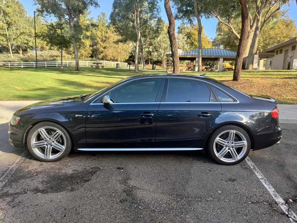 2013 Audi B8 S4 - Image 10 of 31