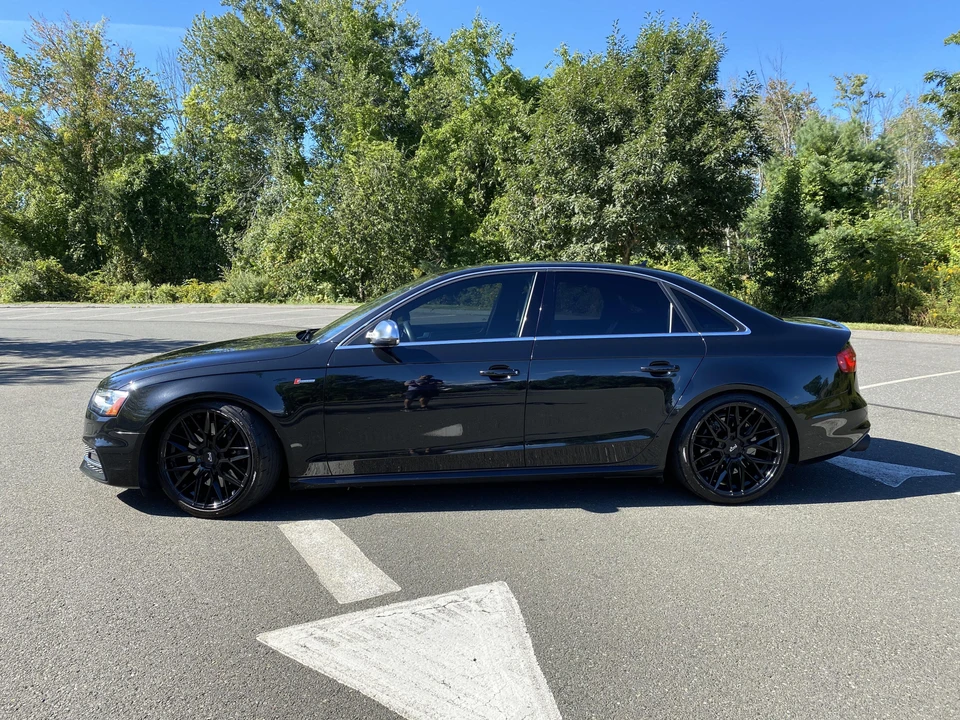 2013 Audi B8 S4 - Image 12 of 31