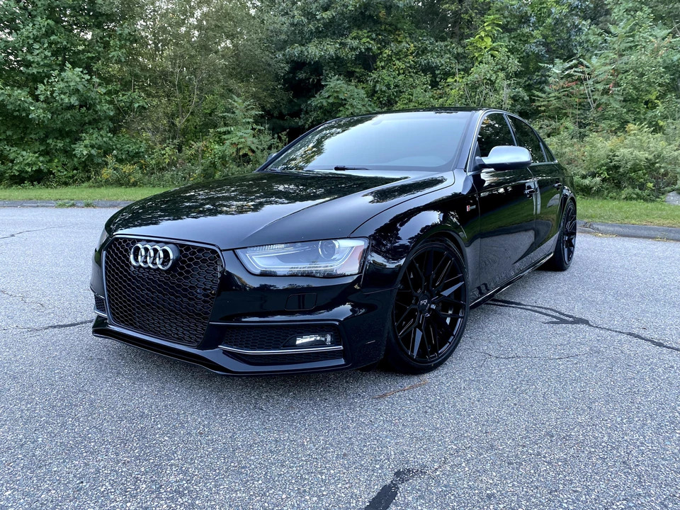 2013 Audi B8 S4 - Image 8 of 31