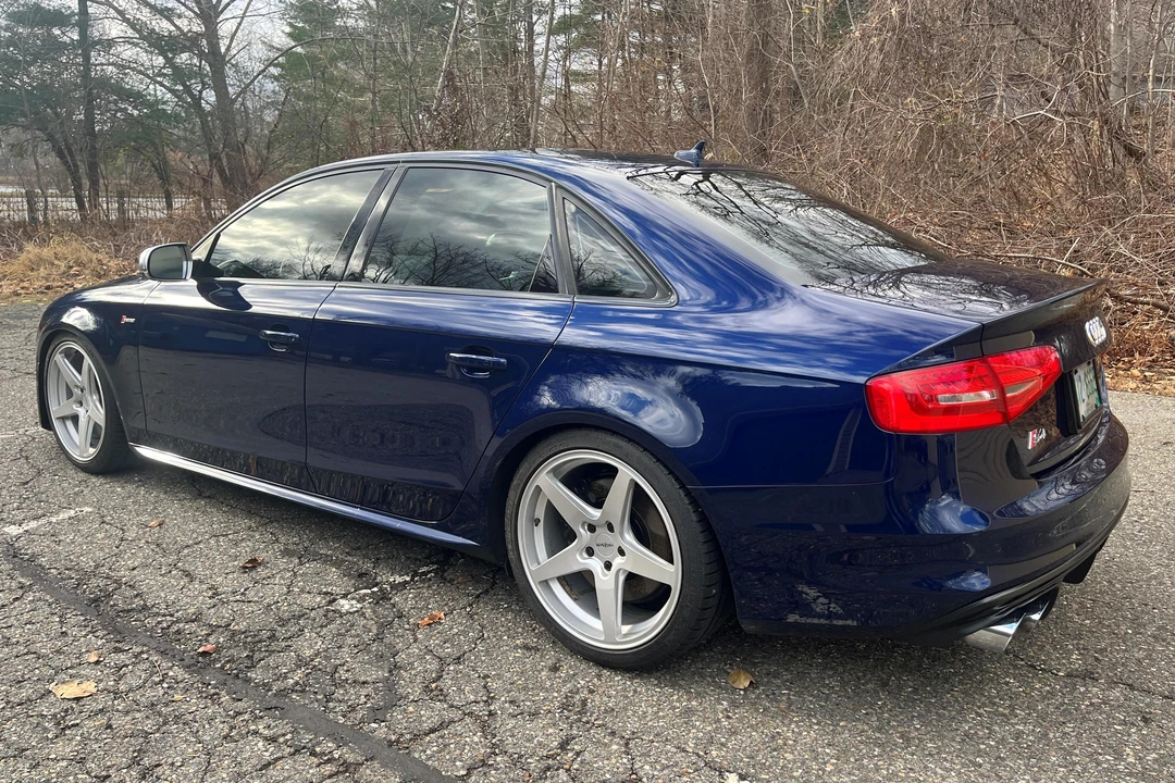 2013 Audi B8 S4 - Image 4 of 20