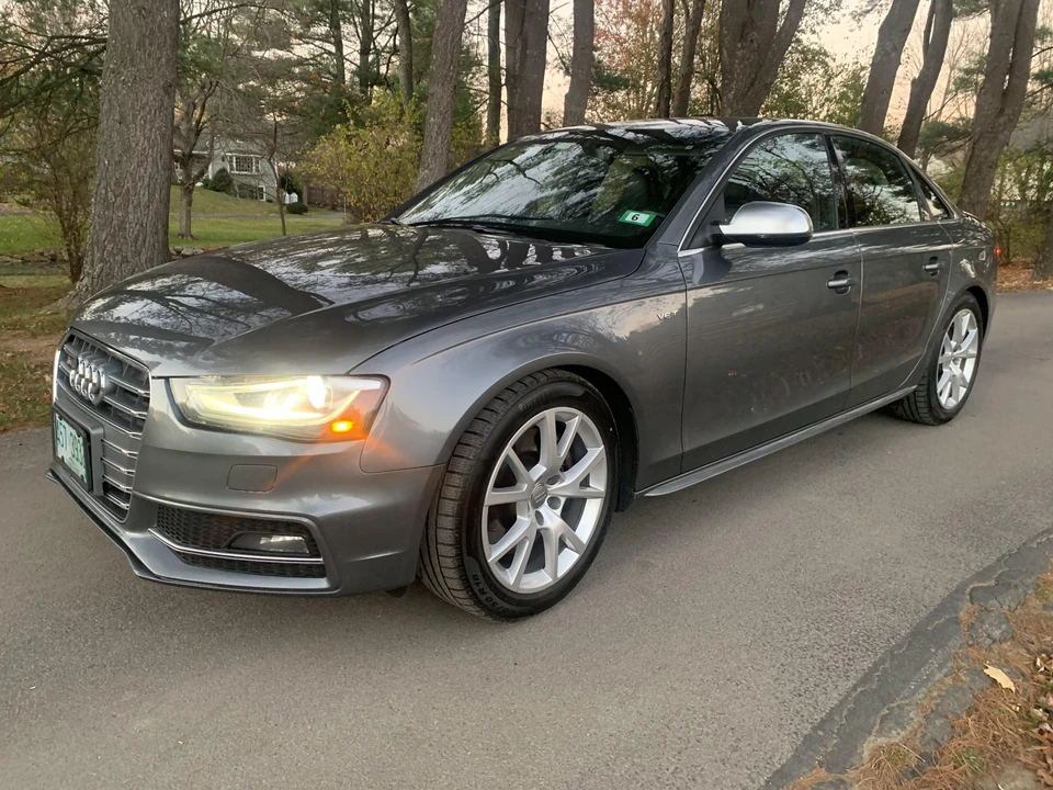 2013 Audi B8 S4 - Image 8 of 31