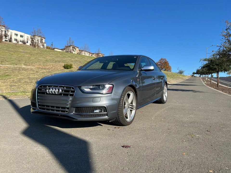 2013 Audi B8 S4 - Image 8 of 31